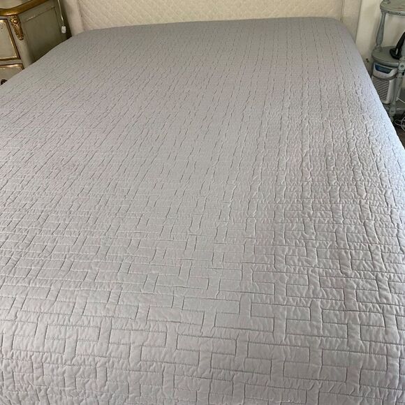 Perry Ellis Portfolio modern comforter gray lightweight Queen - Picture 4 of 5